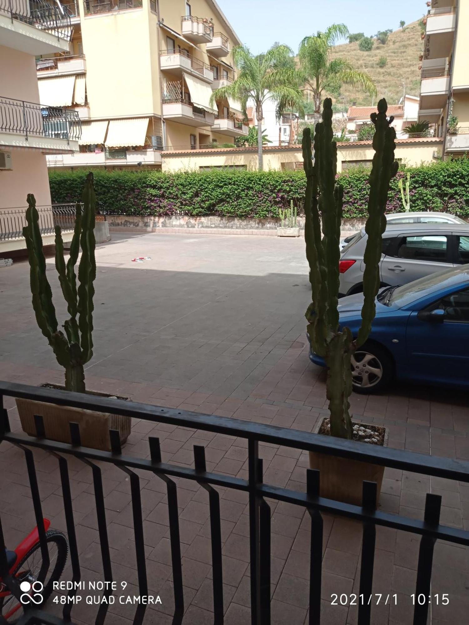 كالاتابيانو Bouganville Residence المظهر الخارجي الصورة