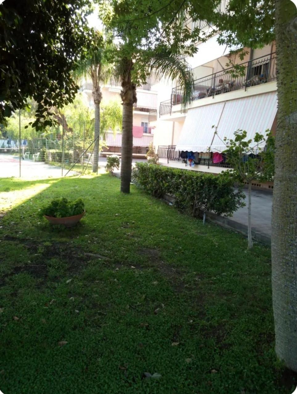 كالاتابيانو Bouganville Residence المظهر الخارجي الصورة